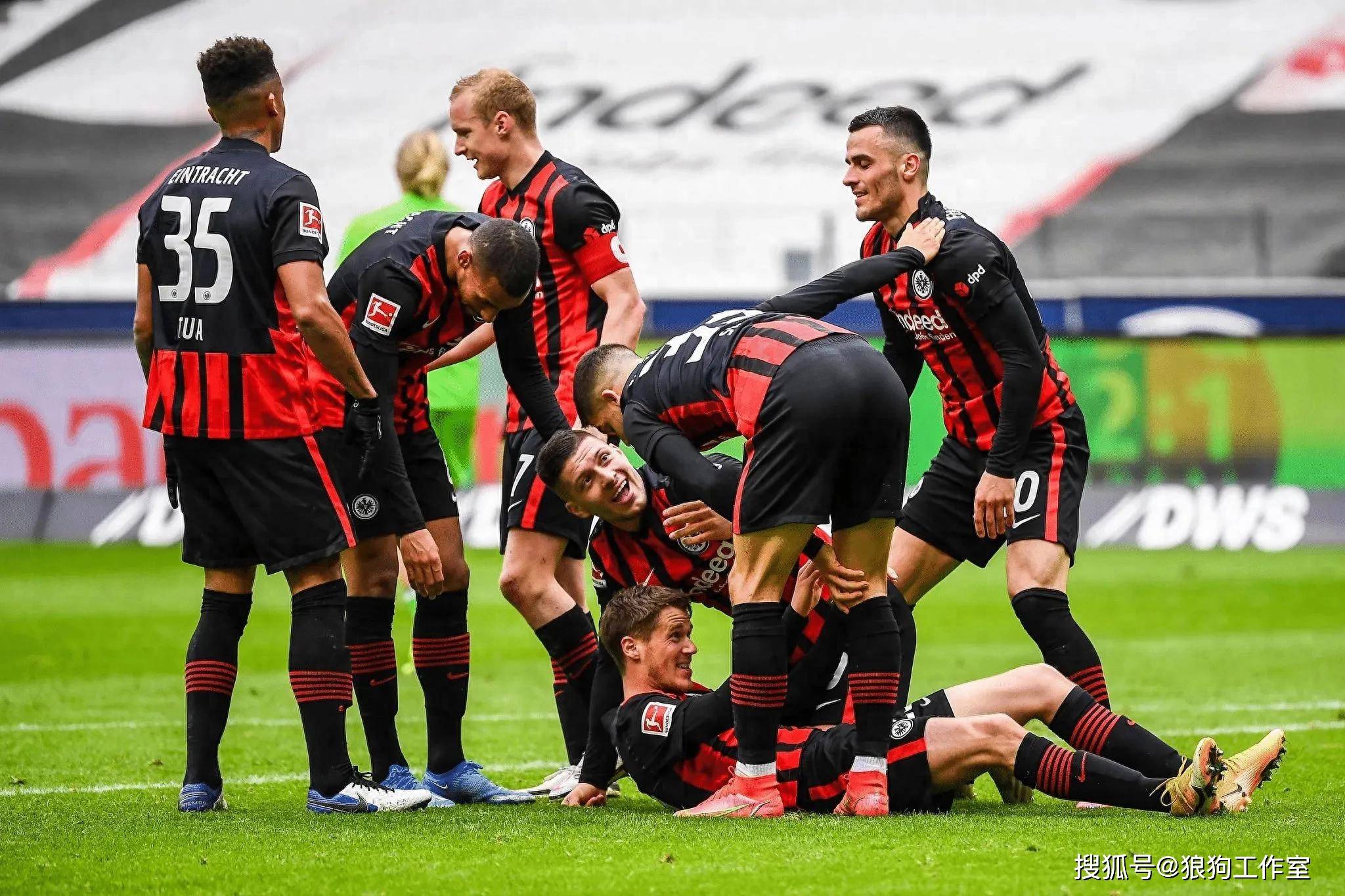 法兰克福主场击败弗赖堡保持稳定发挥的简单介绍 法兰克福主场击败弗赖堡保持稳定发挥的简单介绍